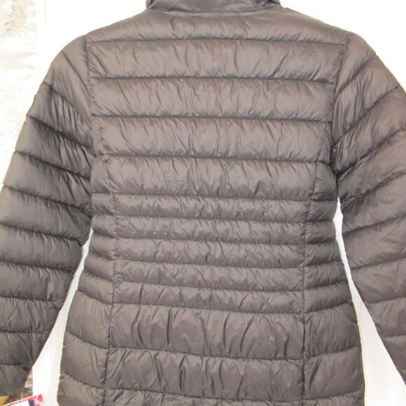 NWT - Reebok Puffer Jacket - Retail $165 - Picture 12 of 14